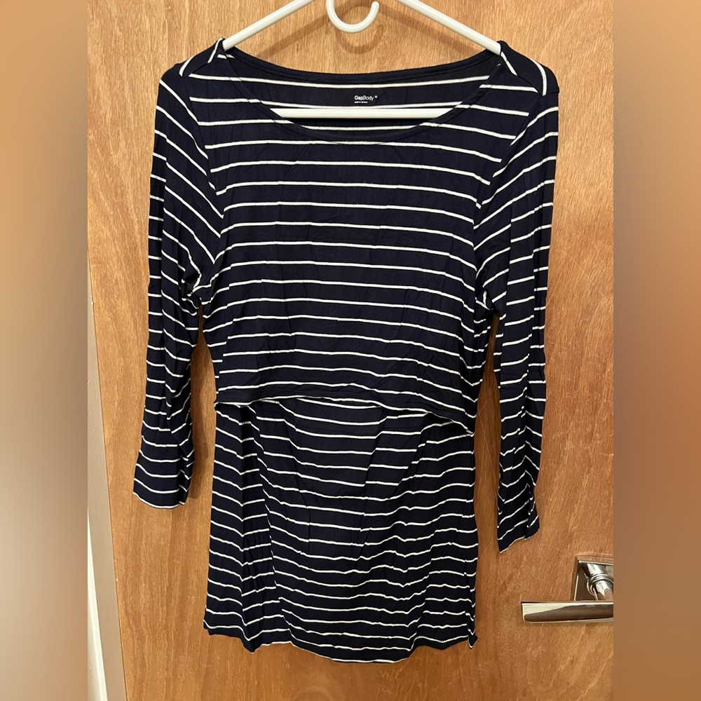 Gap Body Nursing top